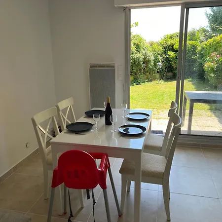 Cosy Avec Jardin شقة كابورغ