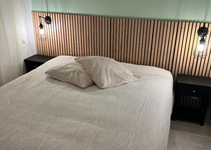 Cosy Avec Jardin شقة *